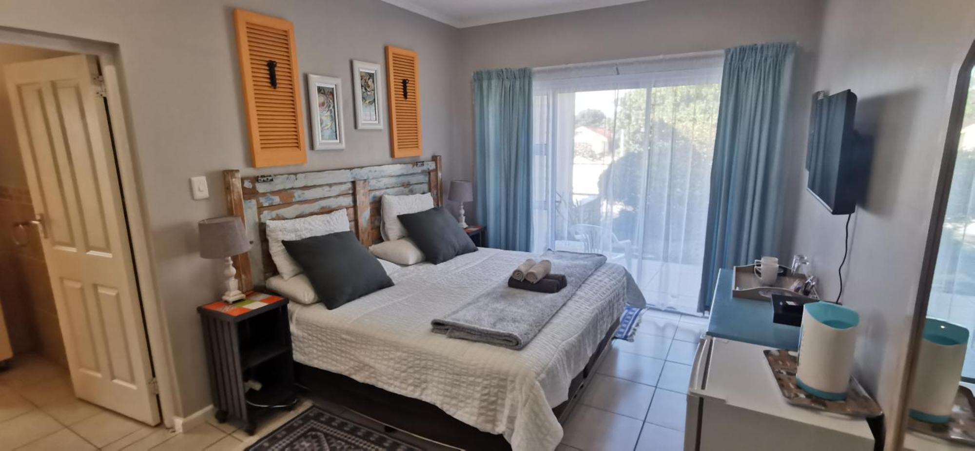The Coelacanth Guest House And Beach Thyme Self Catering Kidd's Beach Exterior photo